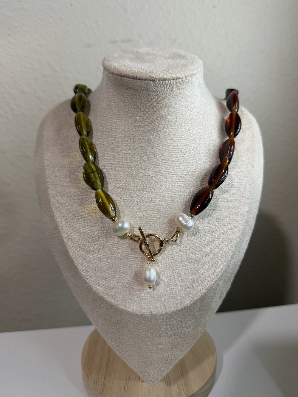 ARTISAN Olive Grove Handmade Glass Bead & Pearl Necklace